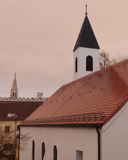 Christuskirche mit Sahara-Staub